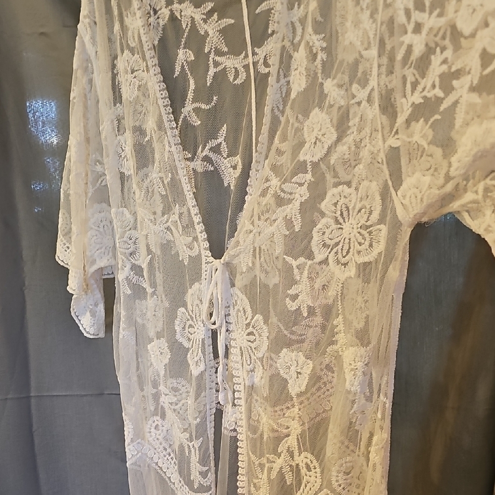 Elegant White Lace Kimono 4x - Picture 6 of 7